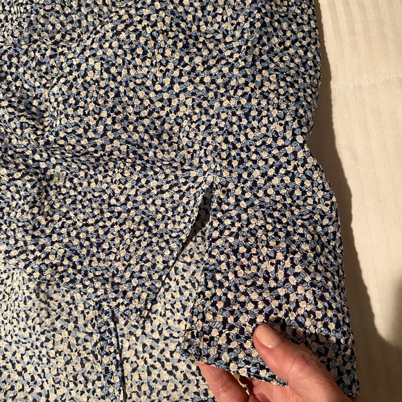 Ann Mashburn Ruffle Neck Alice Blouse Size Small - Picture 8 of 13